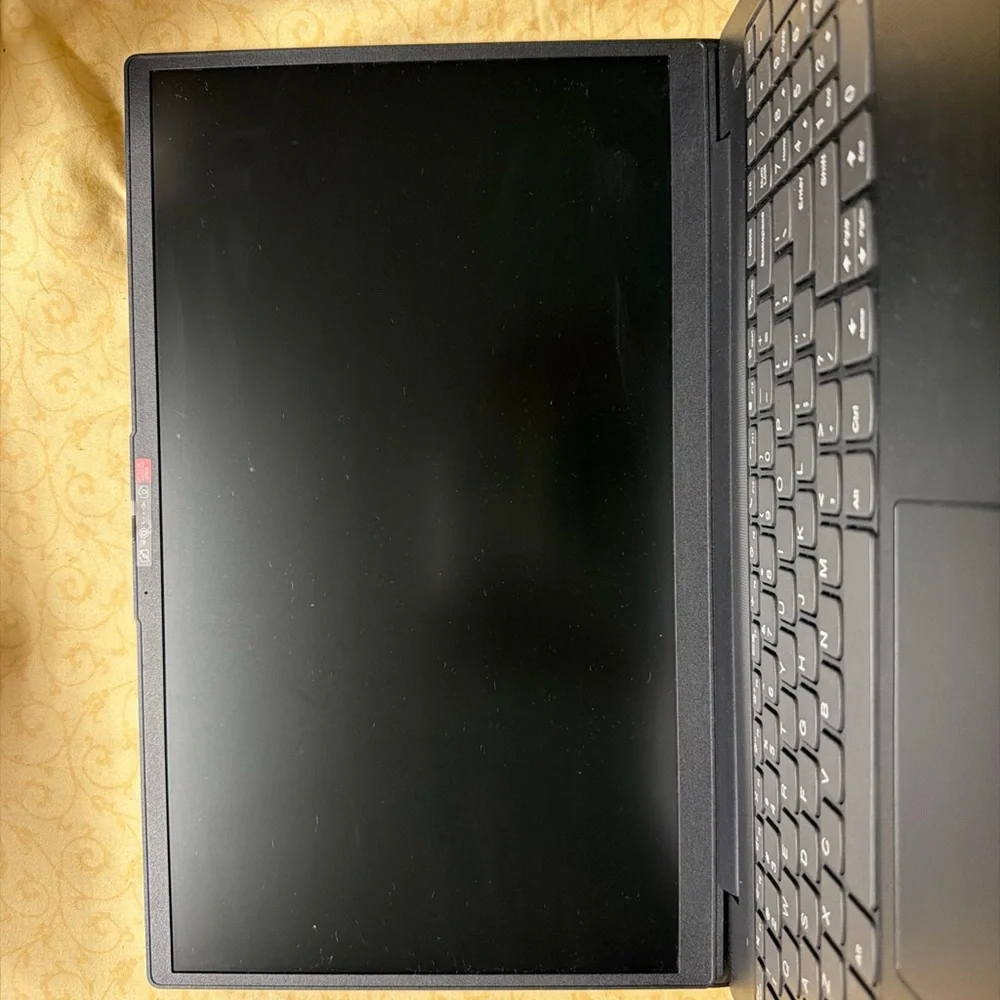 Lenovo V15 G2 IJL 15.6